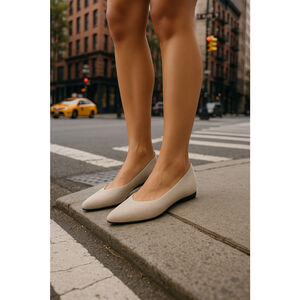 Frank Mully Beige Knit Pointed Toe Flats 9.5 Minimalist Quiet Luxury Neutral